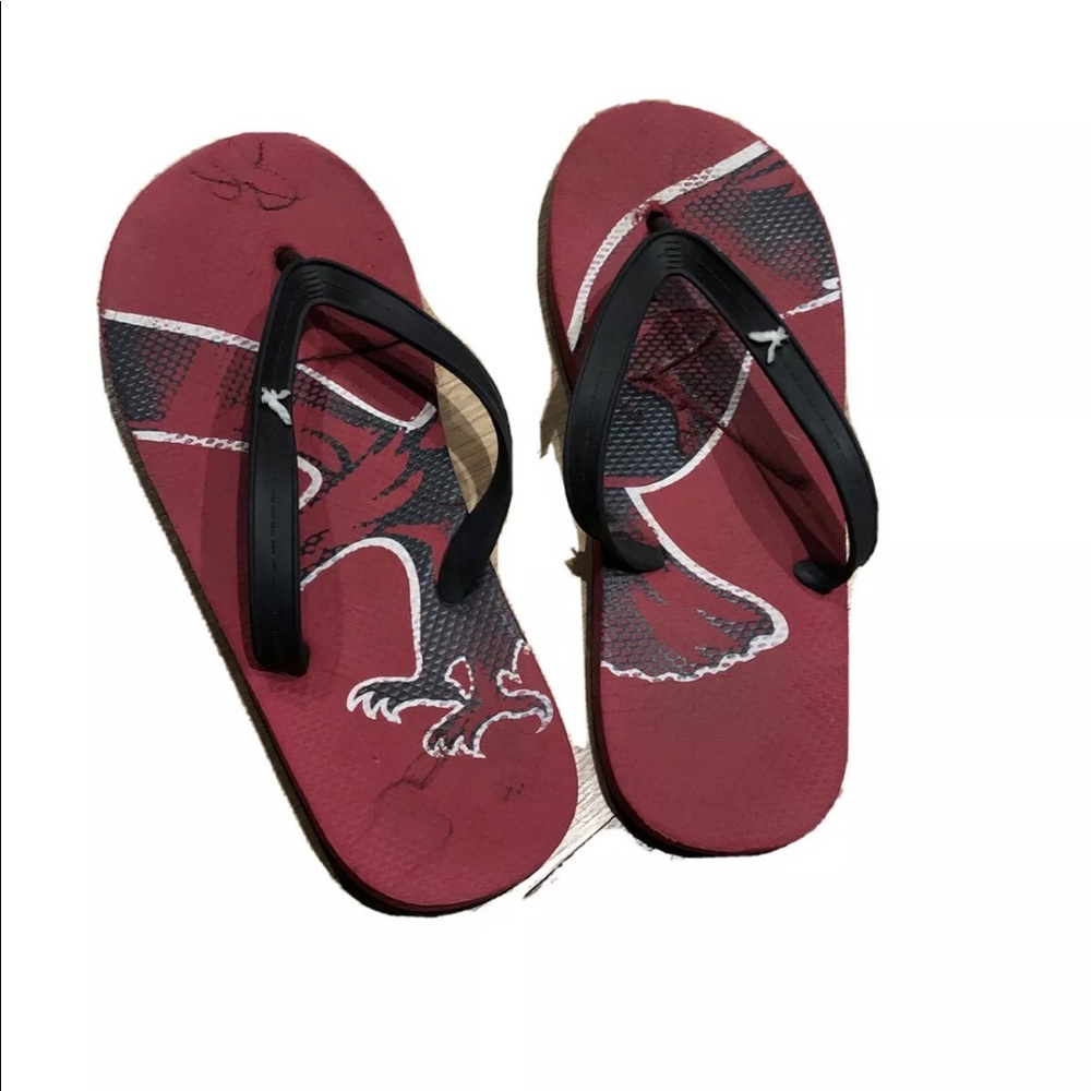 American eagle flip flops